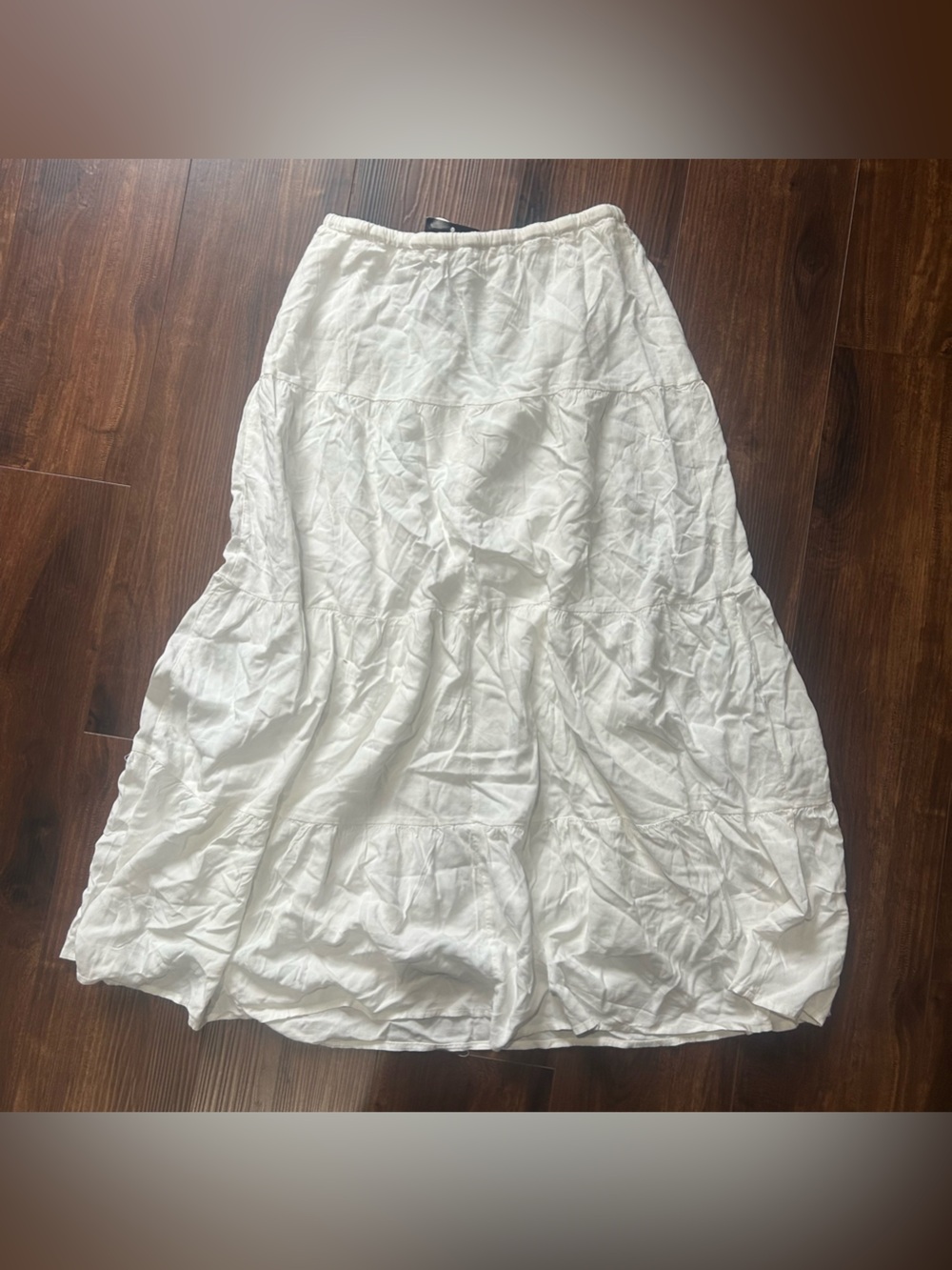 Izzy White Tiered Maxi Skirt - Lightweight Summer Skirt - Brandy Melville - Picture 9 of 9